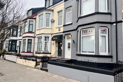 1 bedroom in a house share to rent, Ocean Road, South Shields NE33