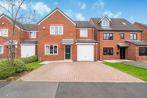 4 bedroom property for sale, Thor Drive, Whitworth, OL12 8EU