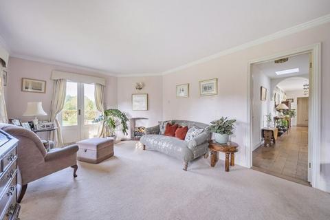 4 bedroom detached house for sale, Headcorn Road, Frittenden