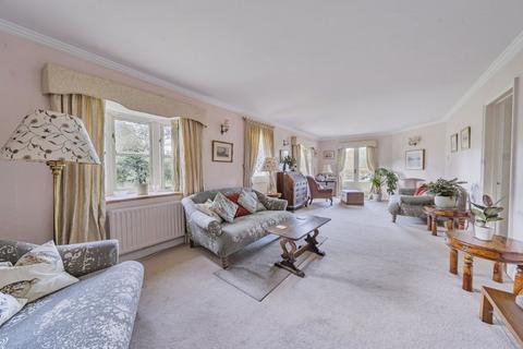 4 bedroom detached house for sale, Headcorn Road, Frittenden