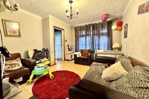 8 Cattell Drive, Sutton Coldfield, B75 7LQ