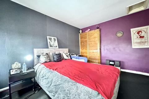 8 Cattell Drive, Sutton Coldfield, B75 7LQ