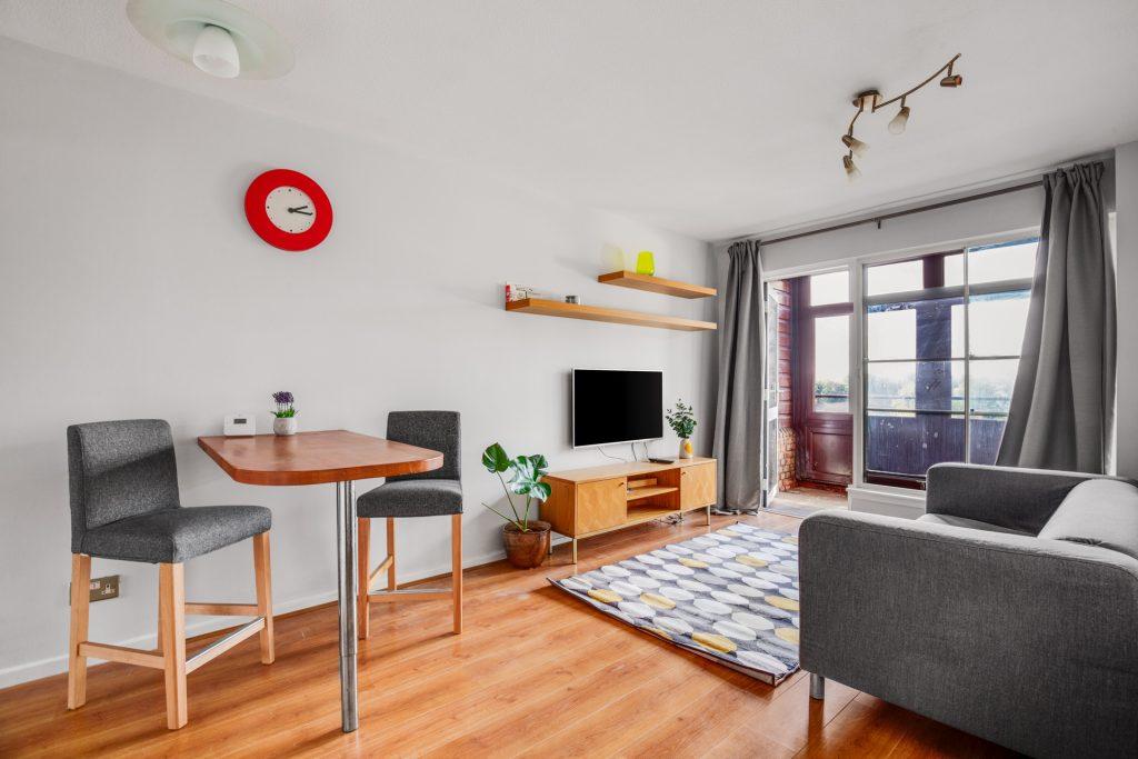 Blenheim Rise, London N15 1 bed flat to rent £1,700 pcm (£392 pw)