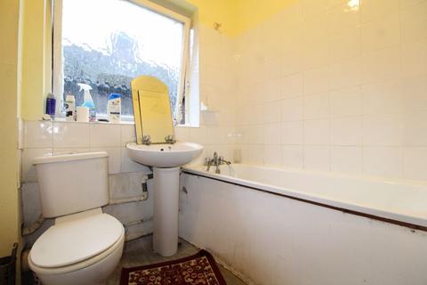 3, Avon Court Avondale Road, Luton, LU1 1DT