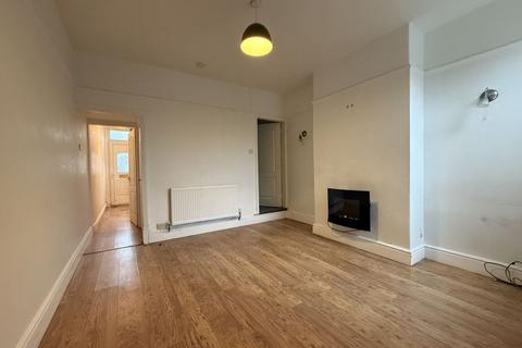 2 bedroom end of terrace house for sale, Penkville Street, Stoke-On-Trent