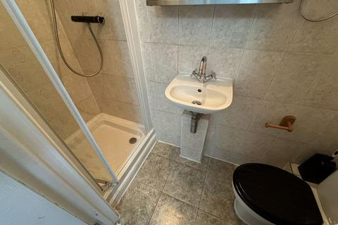 121a Mandeville Road, Northolt, UB5 4LY