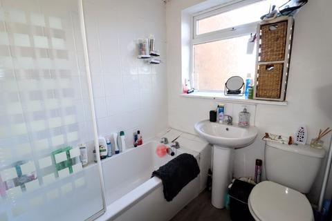 2 bedroom terraced house for sale, Saffron Street, Milton Keynes