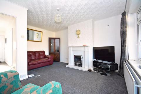 12 Adelaide Gardens, Minster On Sea, Sheerness, ME12 3HN