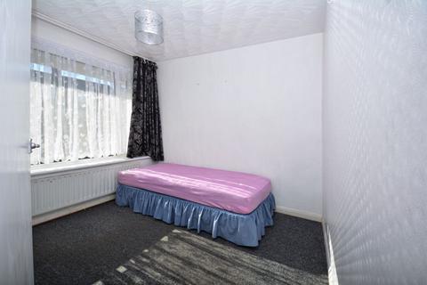 12 Adelaide Gardens, Minster On Sea, Sheerness, ME12 3HN