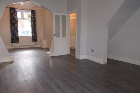 33 Brunswick Street, Shaw, Oldham, OL2 7RY