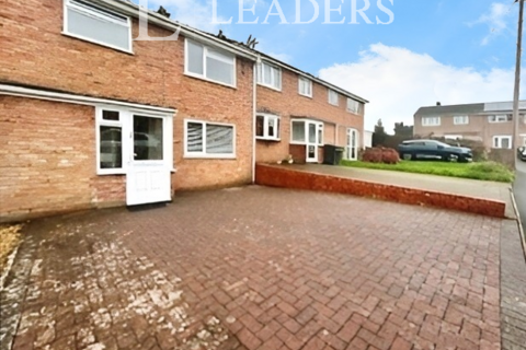 3 bedroom terraced house to rent, Durham Close, B61