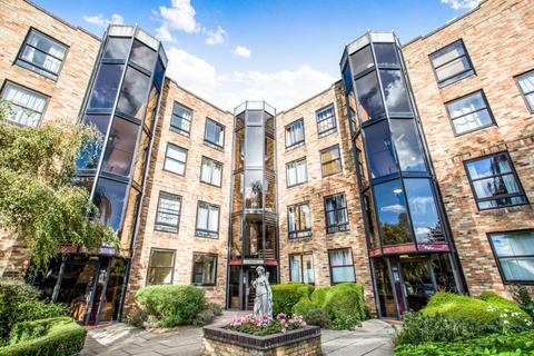 1 bedroom apartment to rent, Midsummer Court, Manhattan Drive, Cambridge, CB4