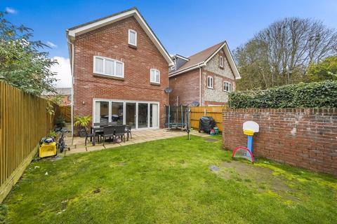1b Butt Close, Puddletown, Dorchester, DT2 8SS