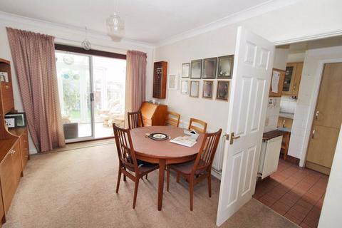 4 bedroom semi-detached house for sale, Copes Shroves, Hazlemere HP15