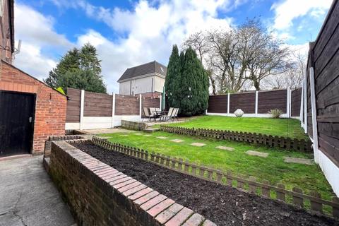 2 bedroom terraced house to rent, Whitehead Road, Manchester