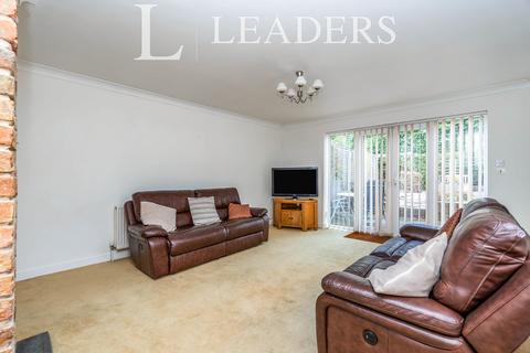 4 bedroom detached house to rent, Old Redbridge Road, Southampton SO15