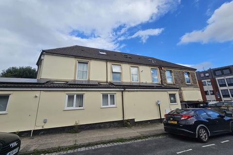 3 bedroom apartment to rent, 12a Clift Road, Bristol