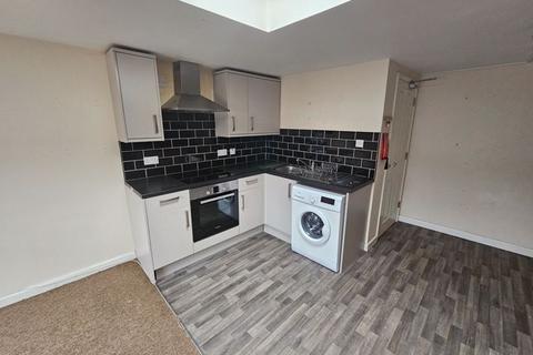 3 bedroom apartment to rent, 12a Clift Road, Bristol