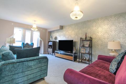 4 bedroom detached house for sale, Parkview Terrace, Bedford MK42