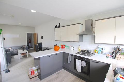 7 bedroom terraced house to rent, Pentyrch Street, Cardiff CF24