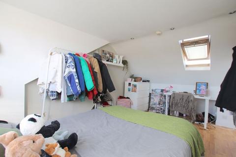 7 bedroom terraced house to rent, Pentyrch Street, Cardiff CF24