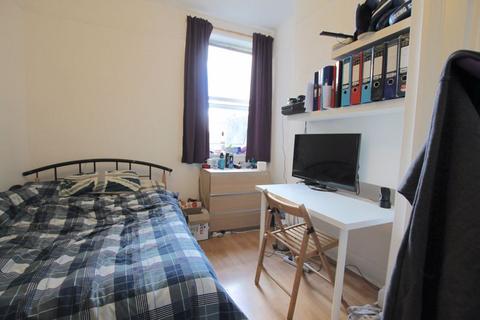 7 bedroom terraced house to rent, Pentyrch Street, Cardiff CF24