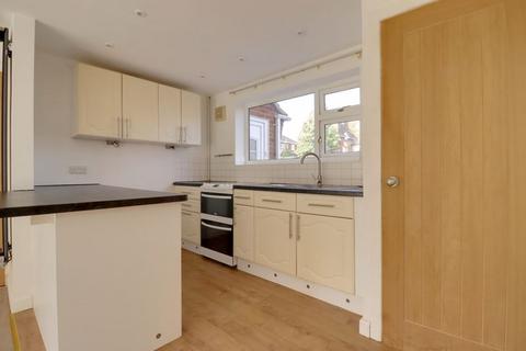12 Baswich Crest, Stafford, ST17 0HL