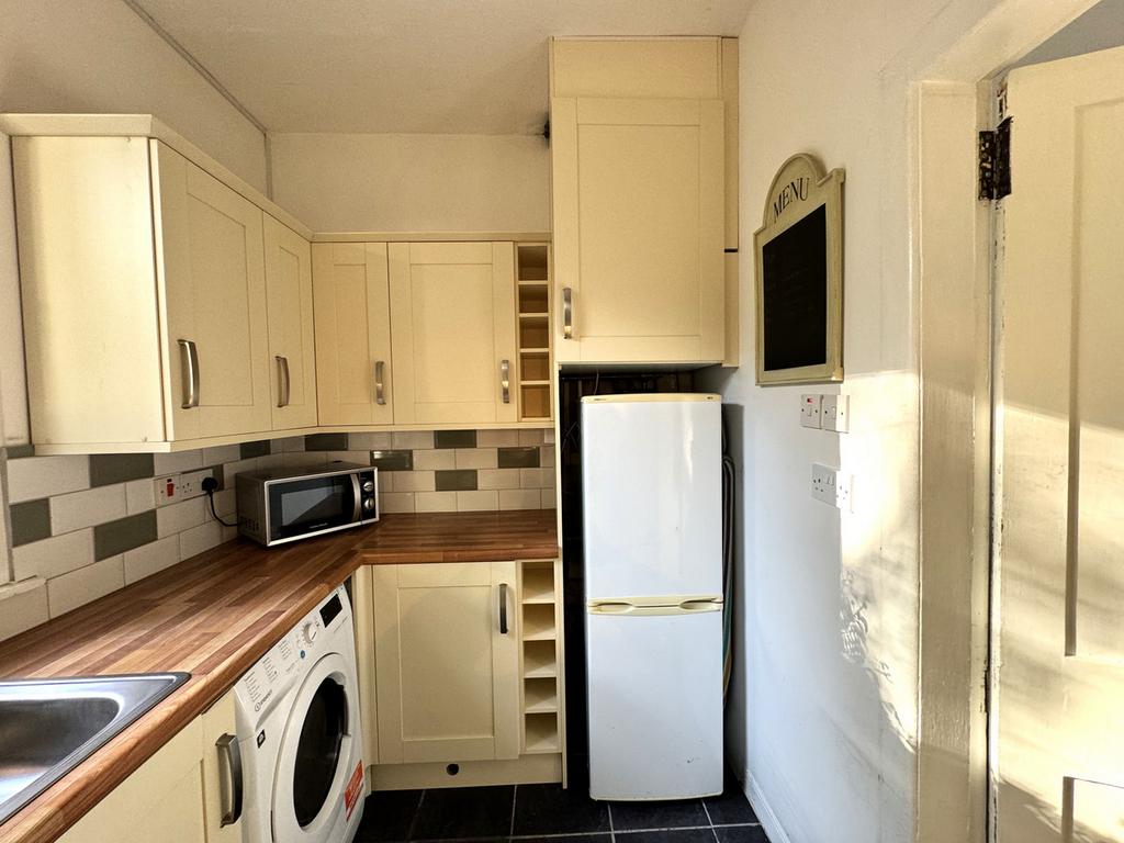 Kitchen alternative view