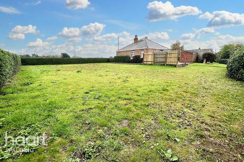 3 bedroom detached bungalow for sale, Lutton PE12