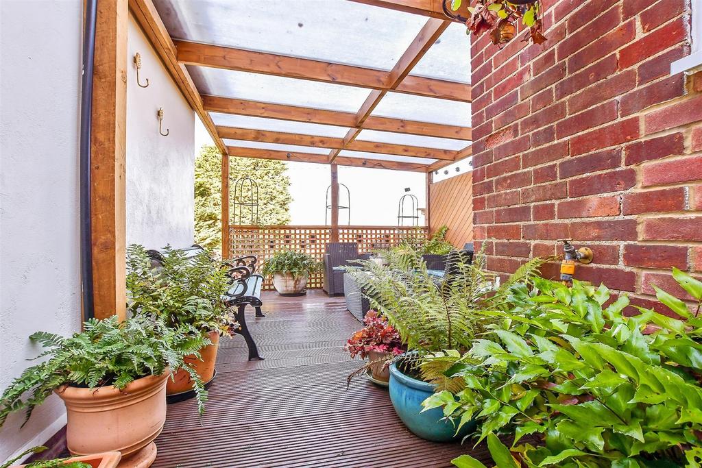 Patio / Decking