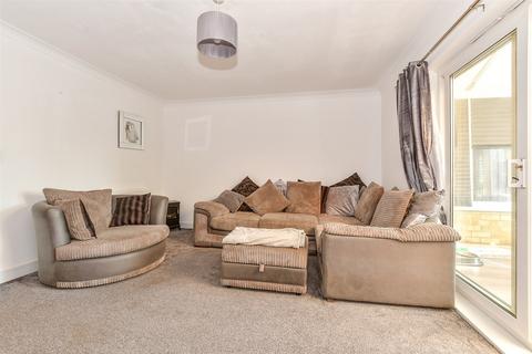 3 bedroom end of terrace house for sale, Aurelius Close, Kingsnorth, Ashford, Kent