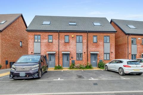 3 bedroom terraced house for sale, Handford Crescent, Shirley, B90 4FE