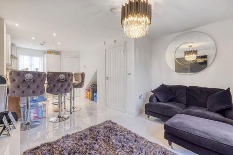 42 Handford Crescent, Shirley, Solihull, B90 4FE