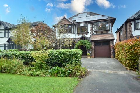 5 bedroom detached house for sale, Davyhulme Road, Davyhulme, M41