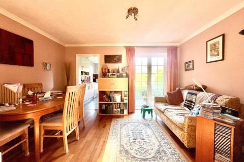 21 Beckham Close, Luton, LU2 7BX