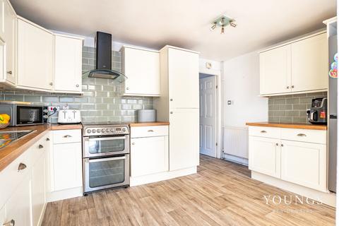 34 Sandpiper Close, Shoeburyness, Southend-on-sea, SS3 9YW