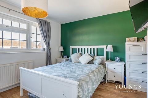 34 Sandpiper Close, Shoeburyness, Southend-on-sea, SS3 9YW