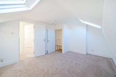 2 bedroom flat to rent, Limes Grove, Lewisham, SE13