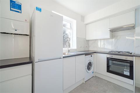 2 bedroom flat to rent, Limes Grove, Lewisham, SE13