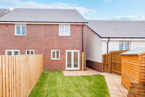 2 bedroom house to rent, at Tithe Barn, 16 Grambrel Rise EX1