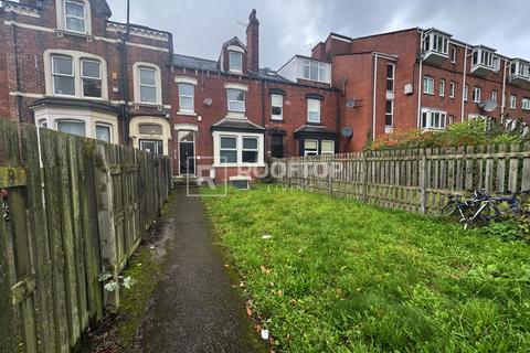 9 bedroom house to rent, Belle Vue Road, Leeds LS3