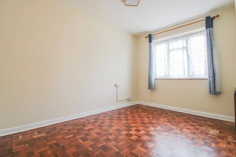 2 bedroom apartment to rent, College Court, Ashburton Road, Croydon, Surrey, CR0