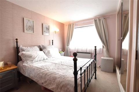 1 bedroom apartment for sale, Whytecliffe Road South, Purley, CR8