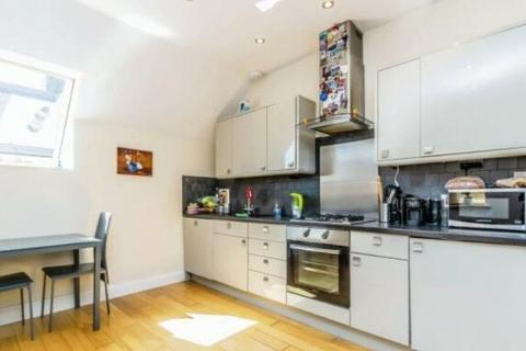 1 bedroom apartment for sale, Barclay Road, East Croydon, CR0