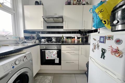 undefined, Spring Grove Road, Hounslow, TW3