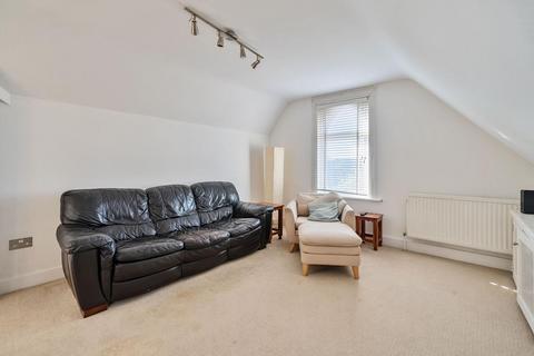 6b Upper Grove, London, SE25 6JU