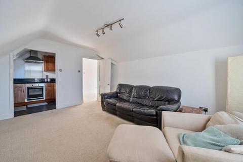 6b Upper Grove, London, SE25 6JU