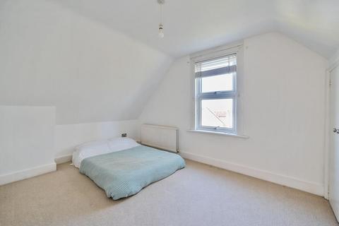 6b Upper Grove, London, SE25 6JU