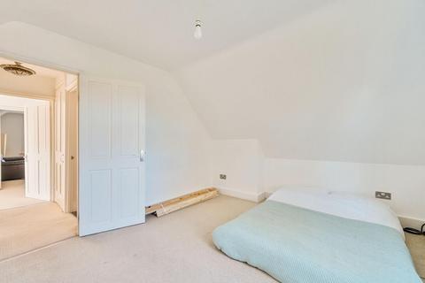6b Upper Grove, London, SE25 6JU