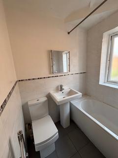 3 bedroom semi-detached house to rent, Stockton Street, Swinton M27